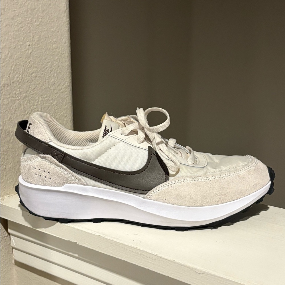 Nike Waffle Debut DH9523-107 White/Phantom/Baroque Brown Women’s 10.5 - Picture 5 of 10